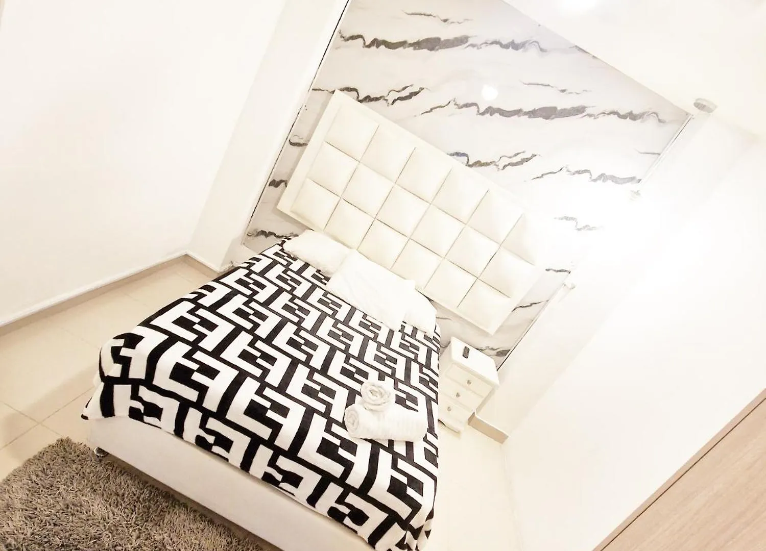 5 Bedrooms Apartment With Jacuzzi At Lleras Park ميديلين