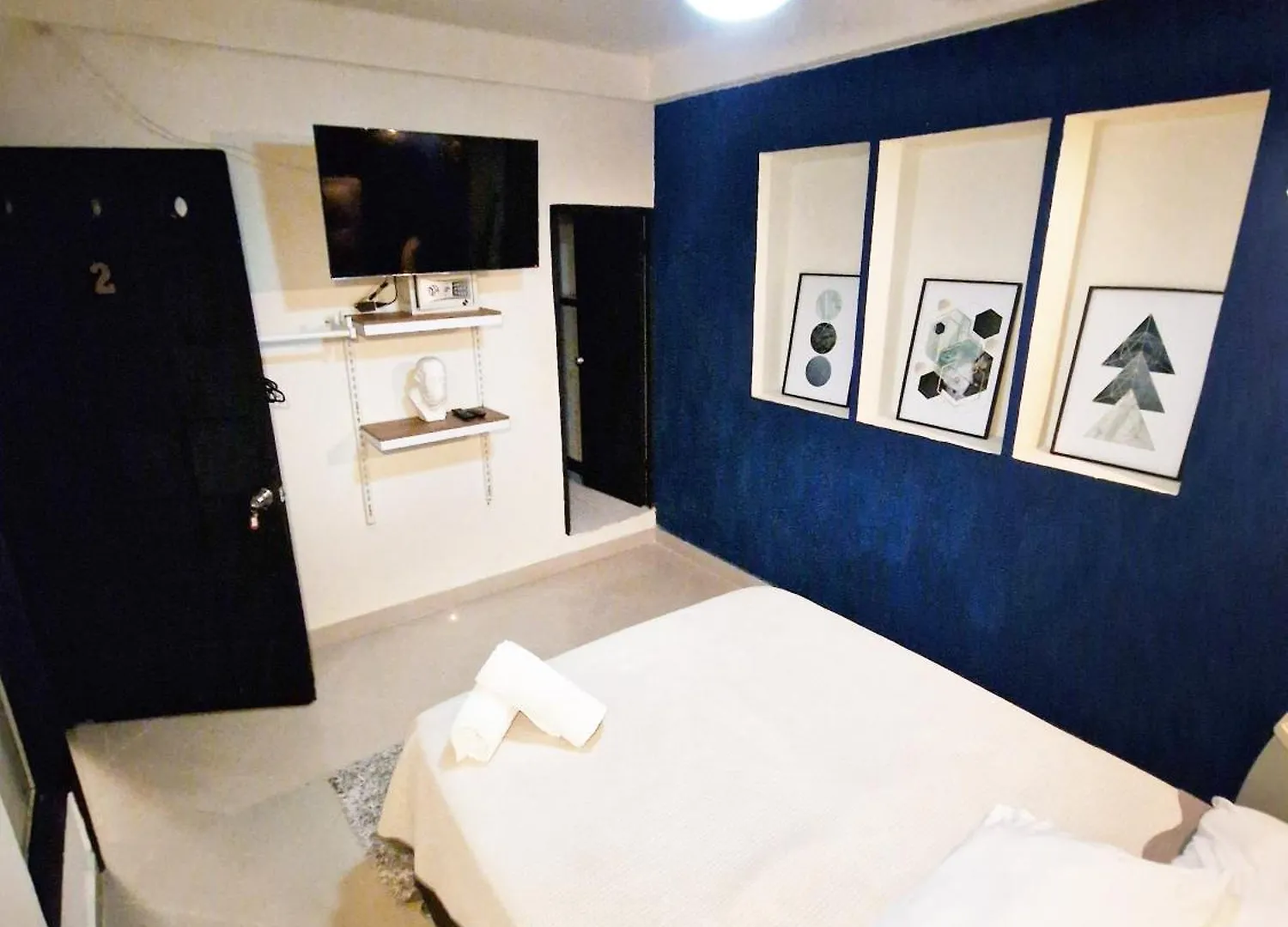 5 Bedrooms Apartment With Jacuzzi At Lleras Park Medellin Colombia